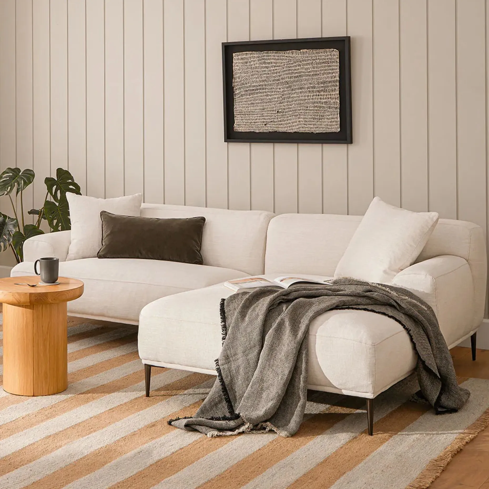 Abisko 94.5" Right Sectional - Quartz White