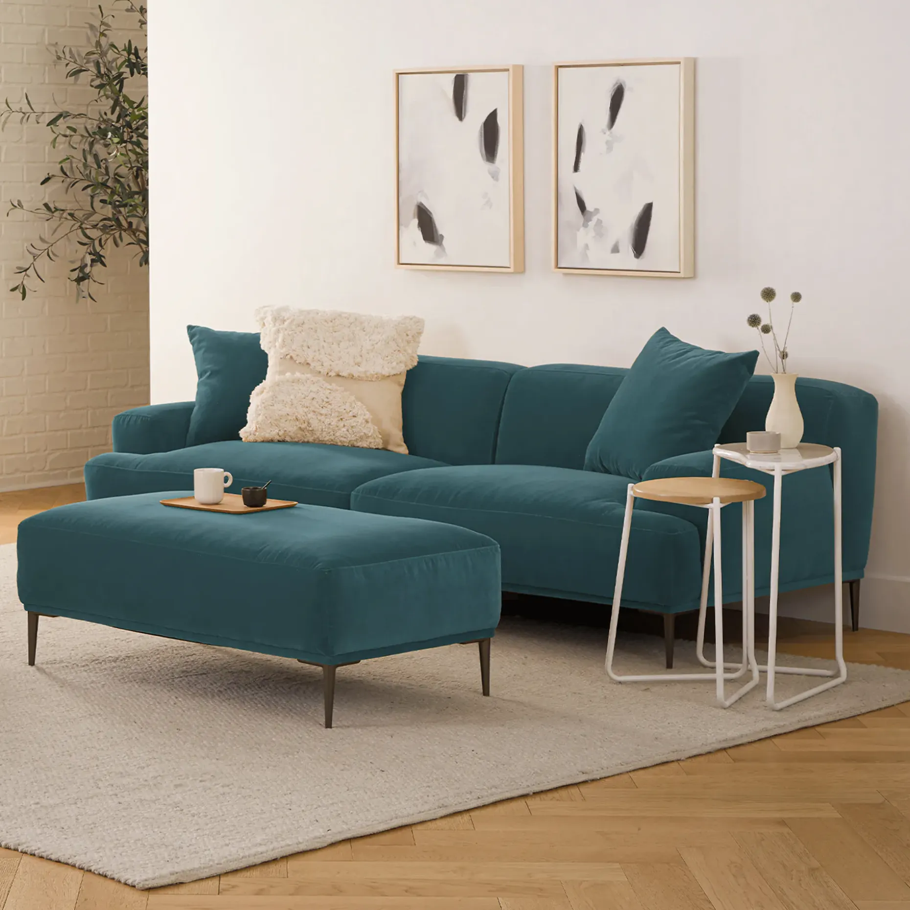 Abisko 45.5" Velvet Ottoman - Plush Pacific Blue