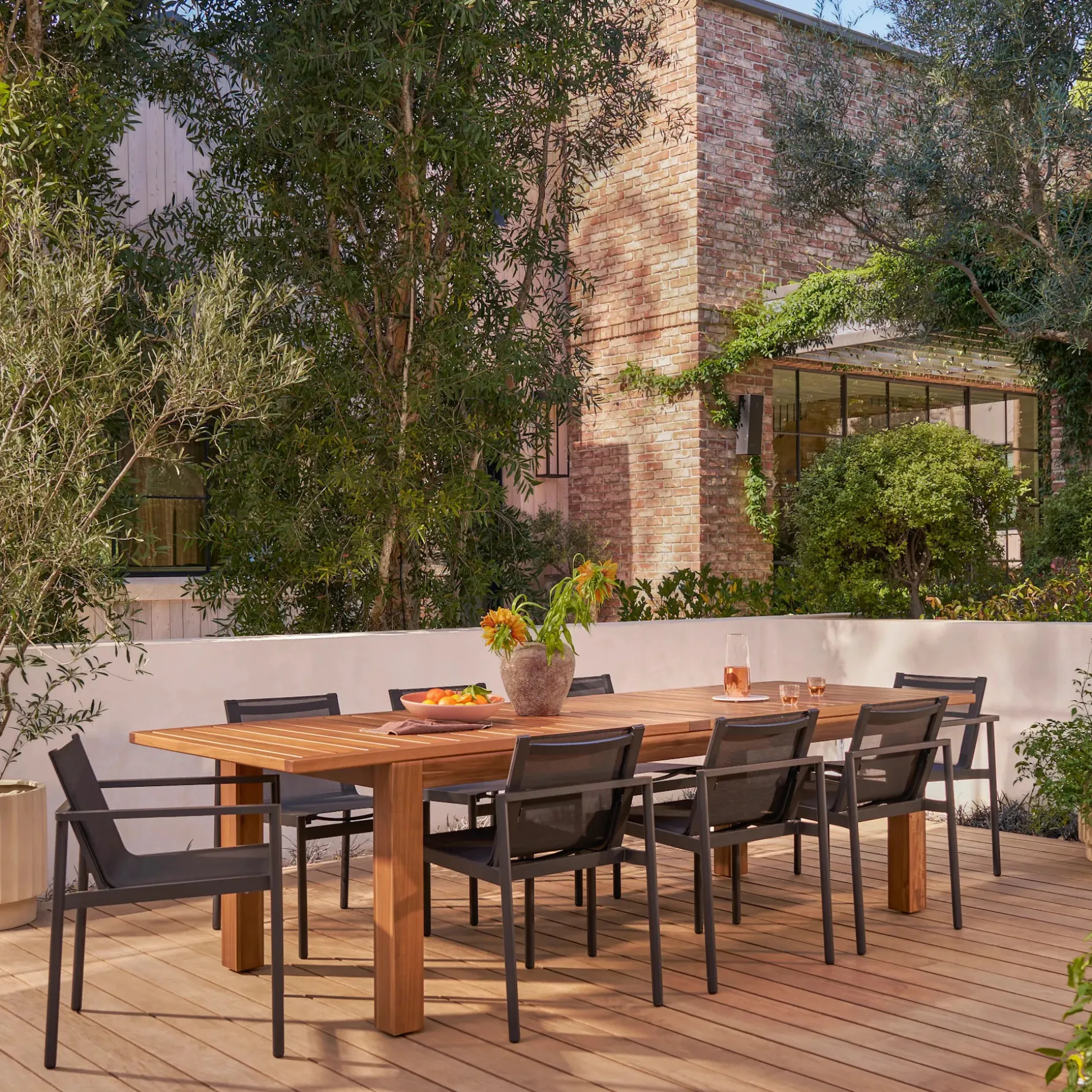 Avalon 90" - 114" Outdoor Extendable Dining Table - Acacia