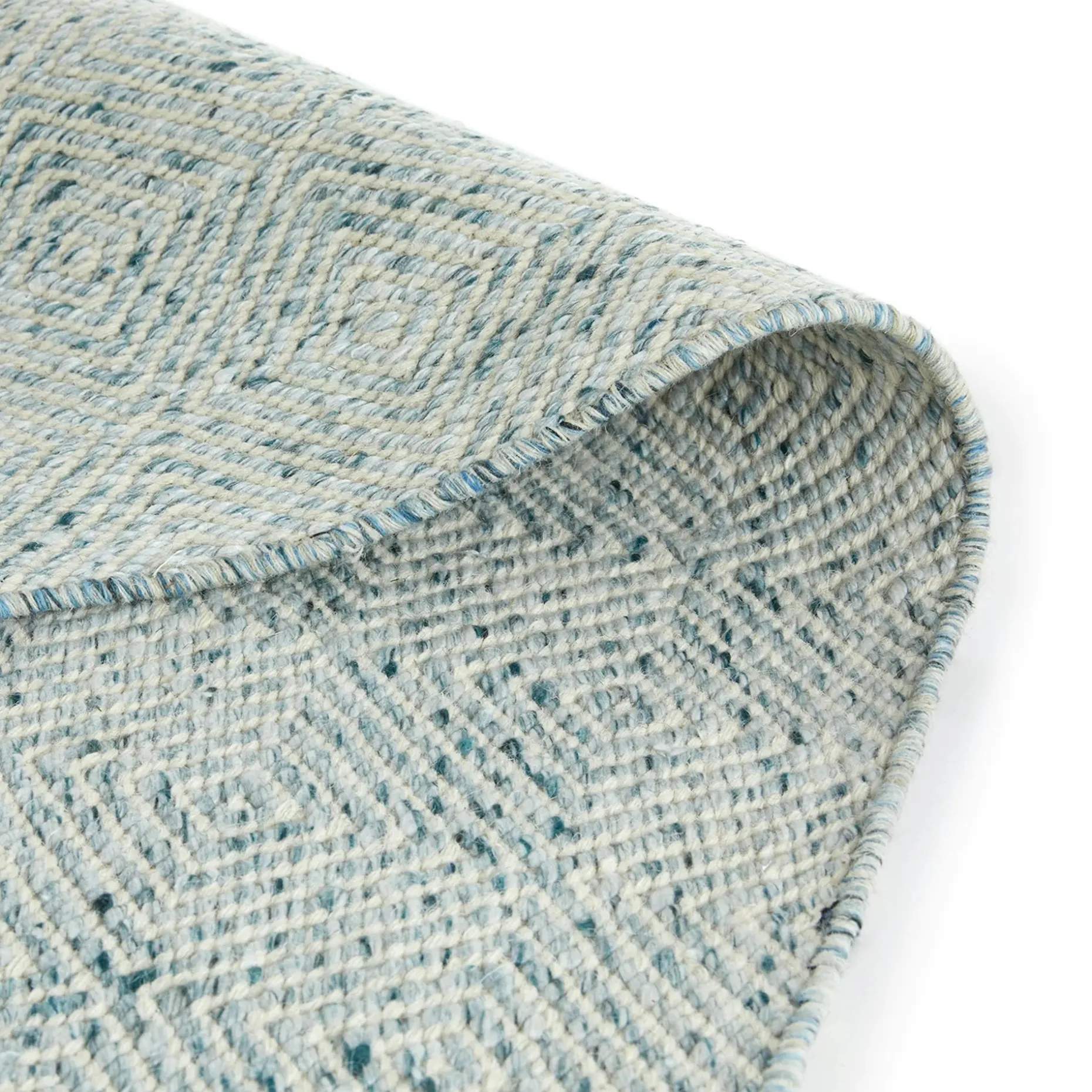 Bovi 8 x 10 Rug - Pearl Blue