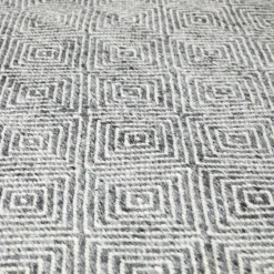 Bovi 6 x 9 Rug - Silver Gray