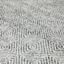 Bovi 9 x 12 Rug - Silver Gray