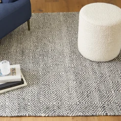 Bovi 5 x 8 Rug - Silver Gray