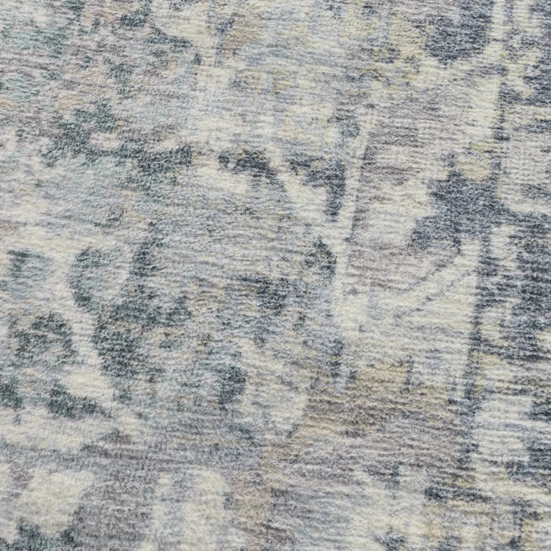 Buena 8 x 10 Rug - Traditional Blue