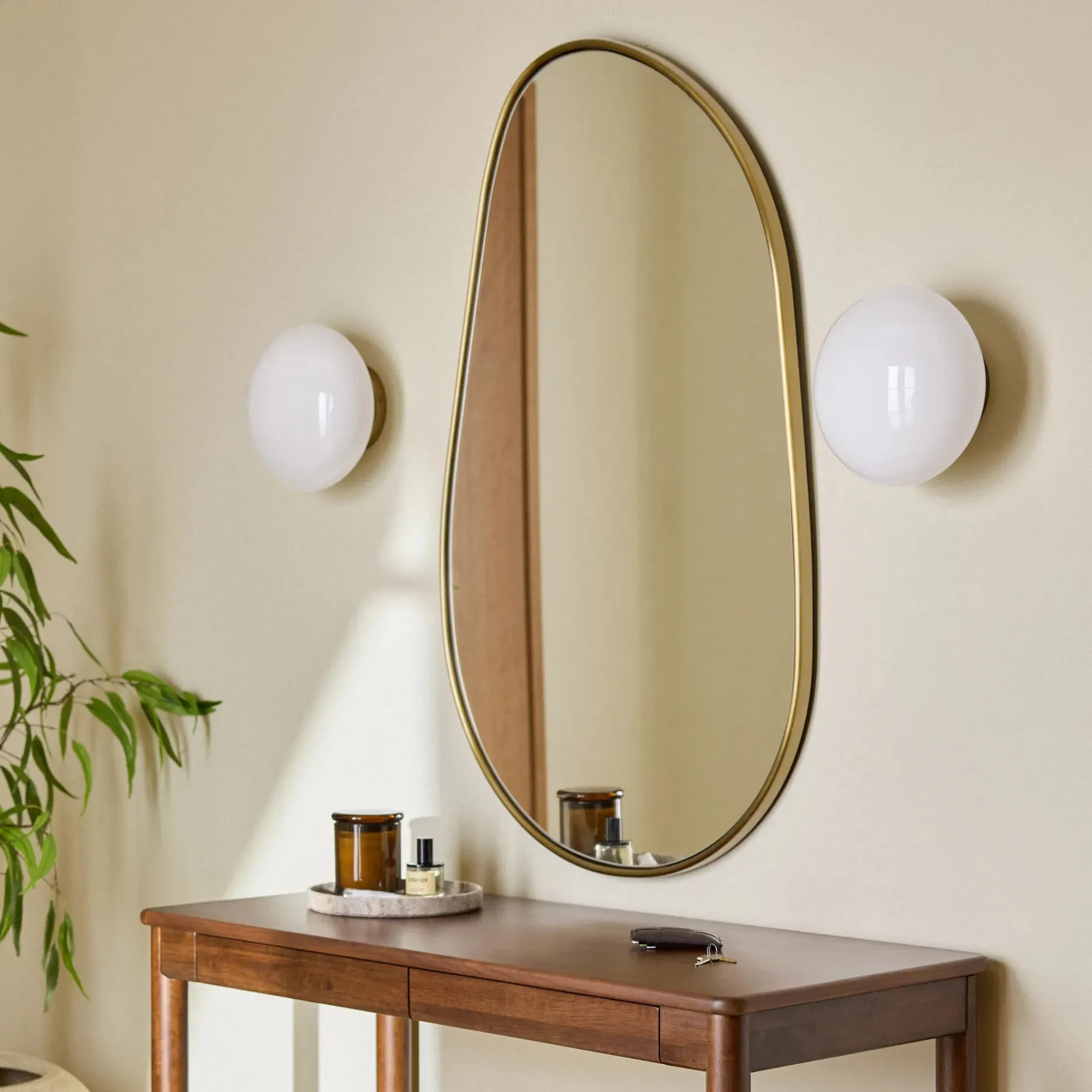 Calvet Wall Mirror - Brass