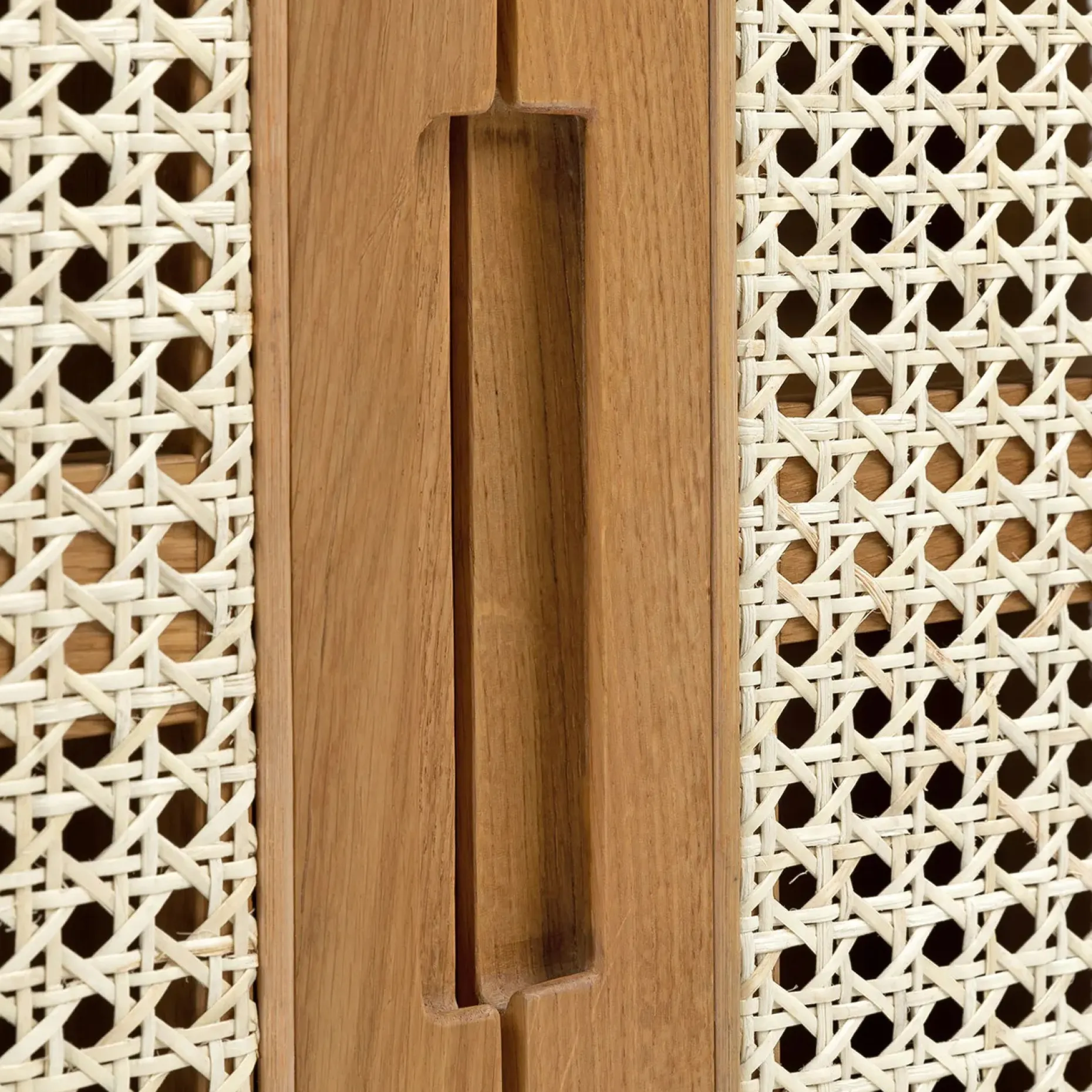 Candra 60" Sideboard - Oak