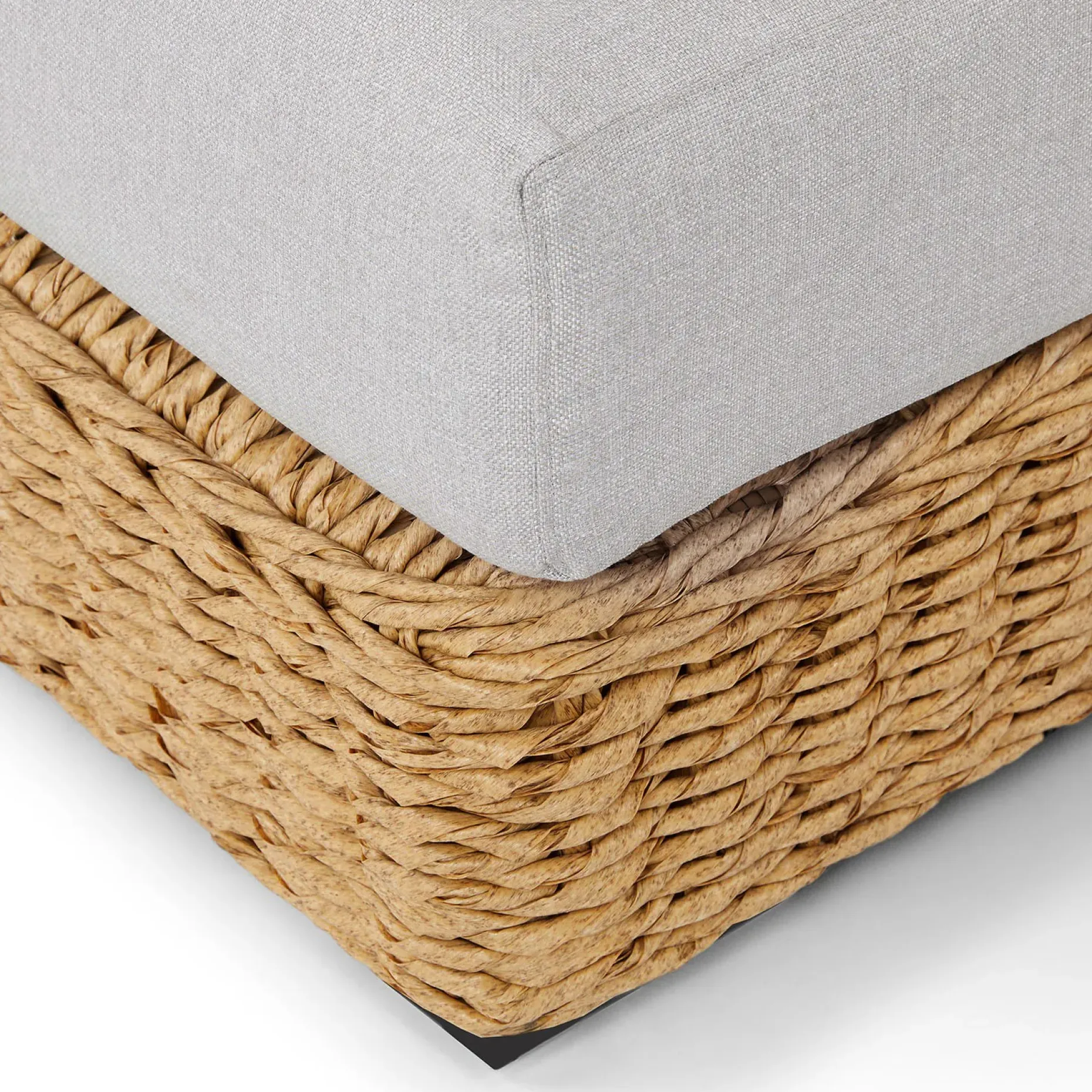 Capra 97" Outdoor Sectional Set - Beach Sand