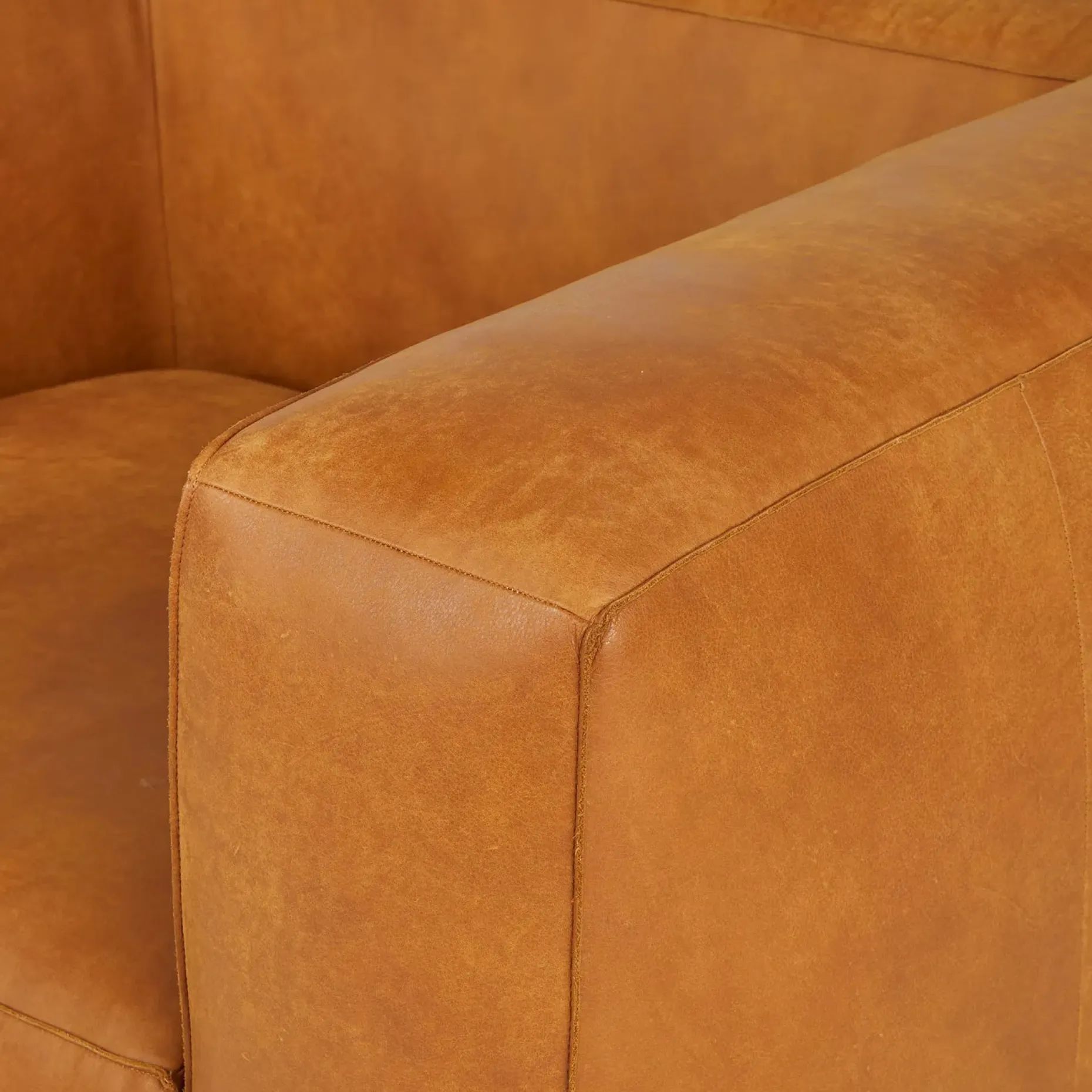 Cigar 44" Leather Swivel Lounge Chair - Rawhide Tan