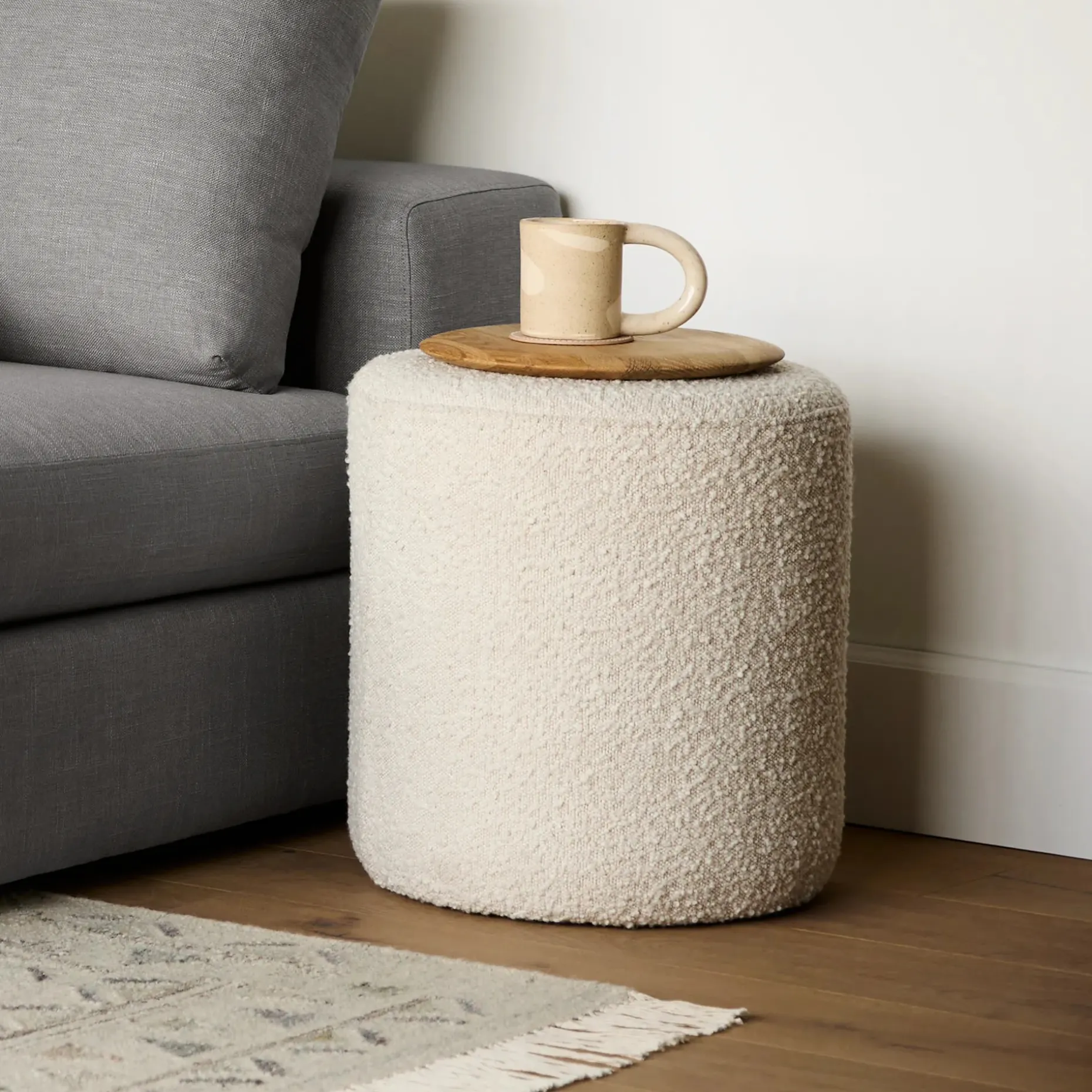 Cilo 16" Ottoman - Ivory Bouclé