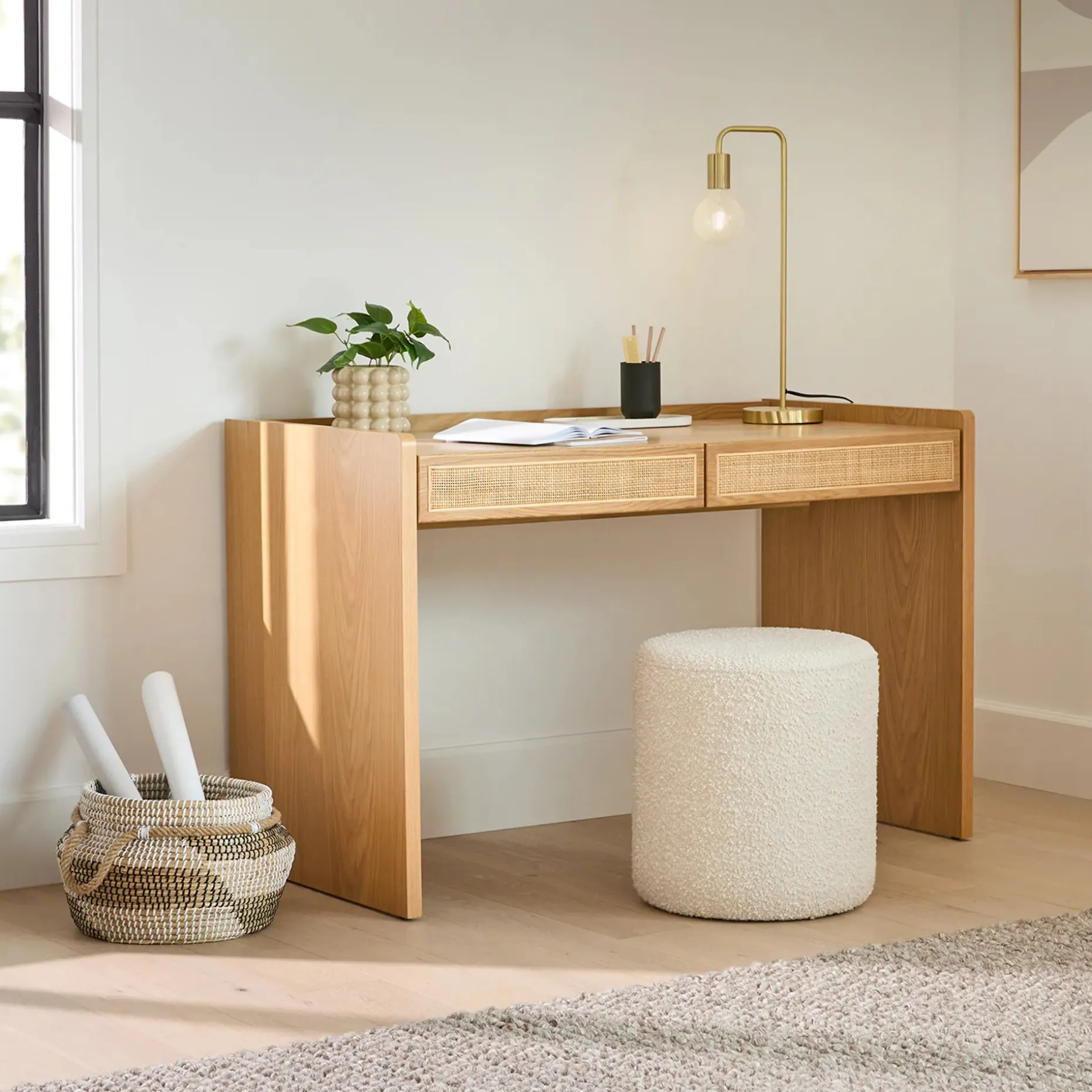Cilo 16" Ottoman - Ivory Bouclé