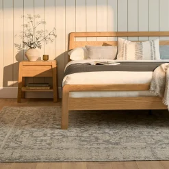 Dalsa King Bed - Natural Oak