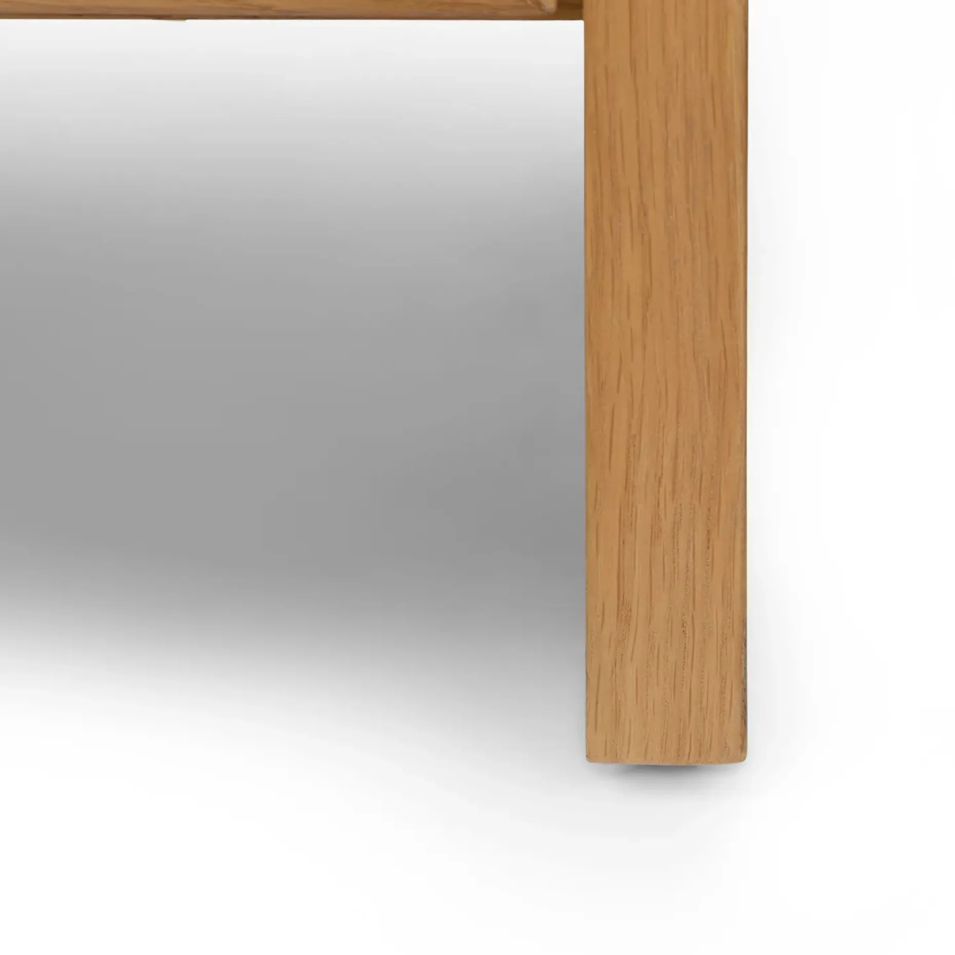 Deca 19.25" Cabinet - Oak