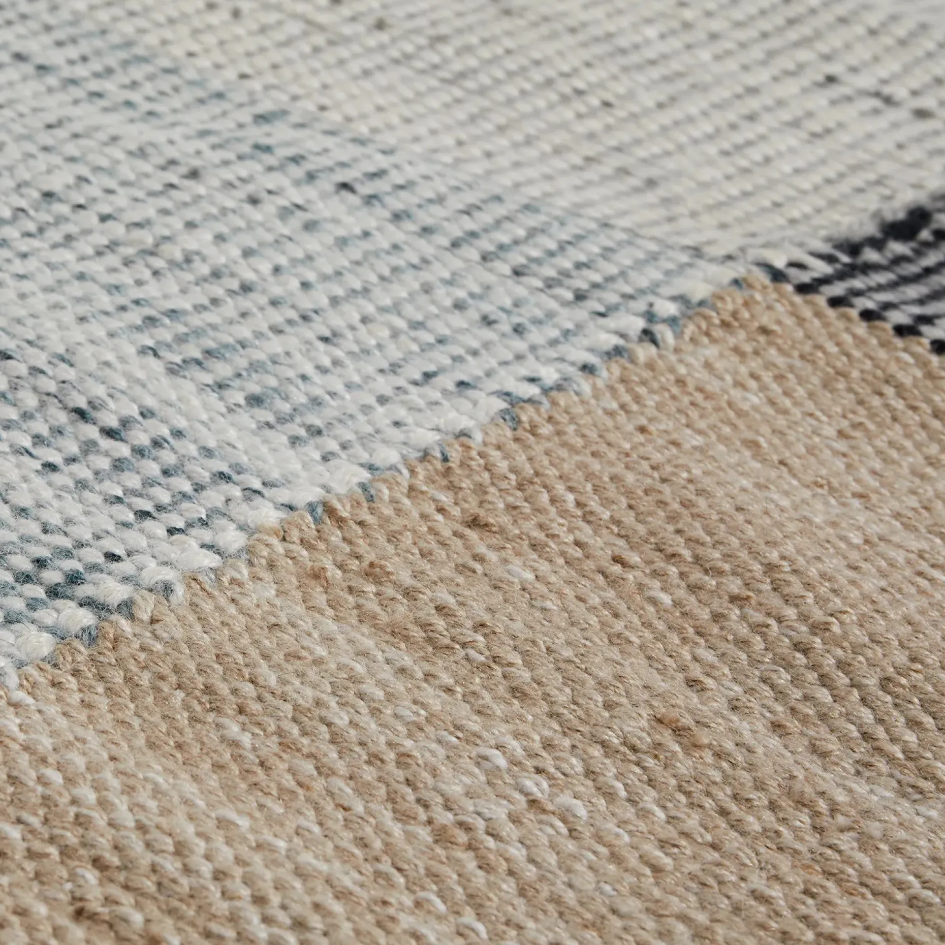 Elko 8 x 10 Indoor/Outdoor Rug - Geode