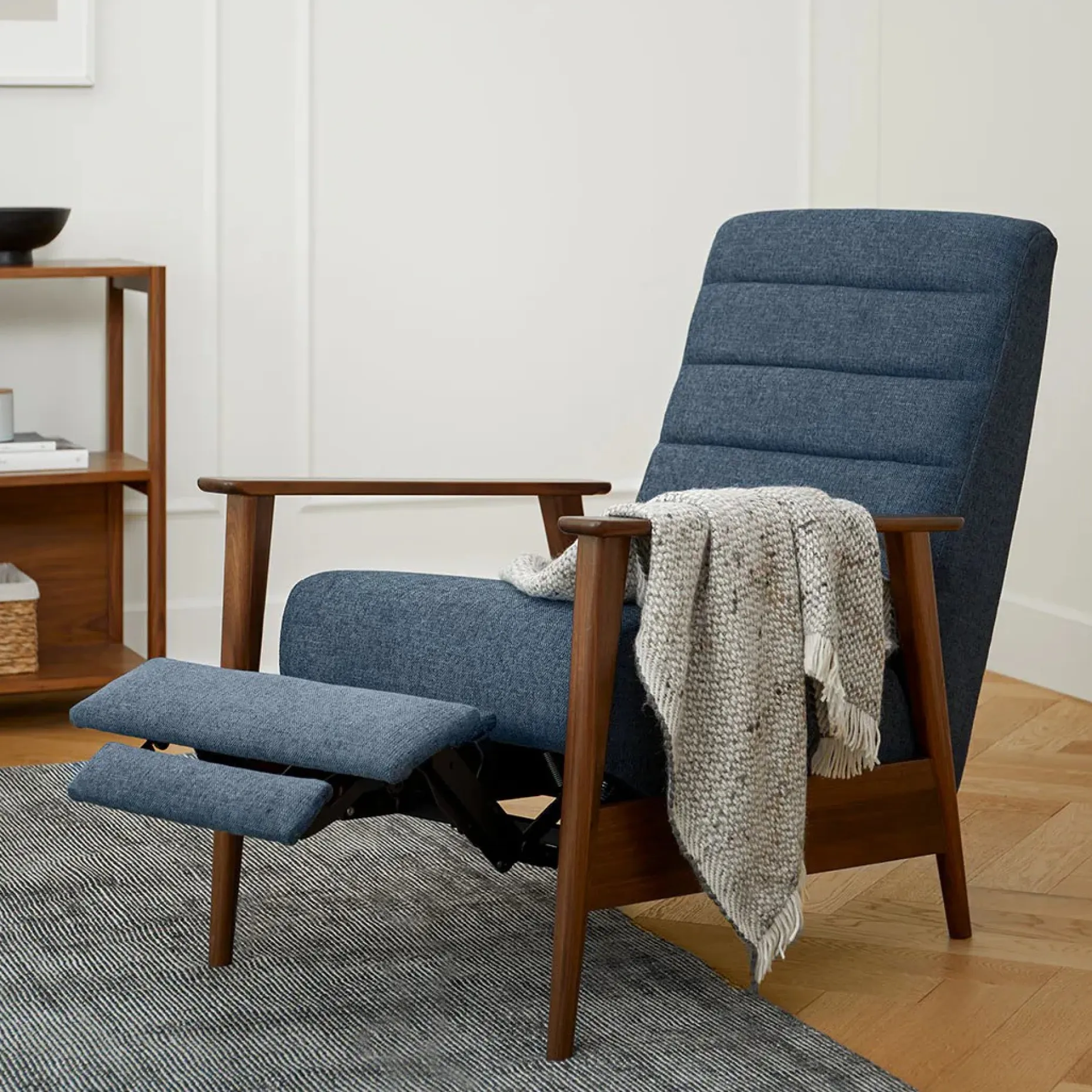 Ellow 28.5" Reclining Lounge Chair - Lennox Blue