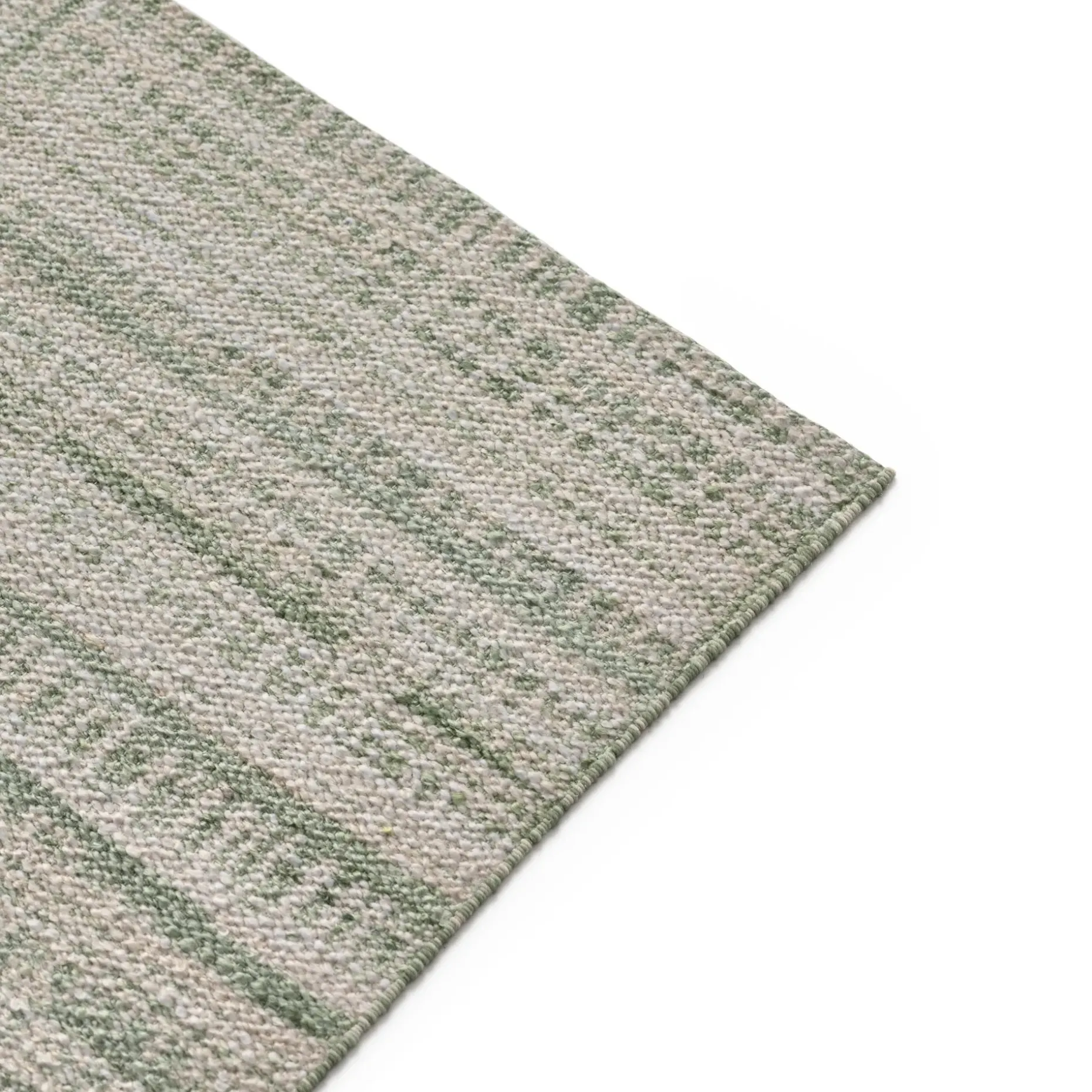Erina 8 x 10 Indoor/Outdoor Rug - Textured Green