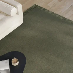 Eva 8 x 10 Rug - Forest Green