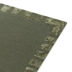 Eva 8 x 10 Rug - Forest Green