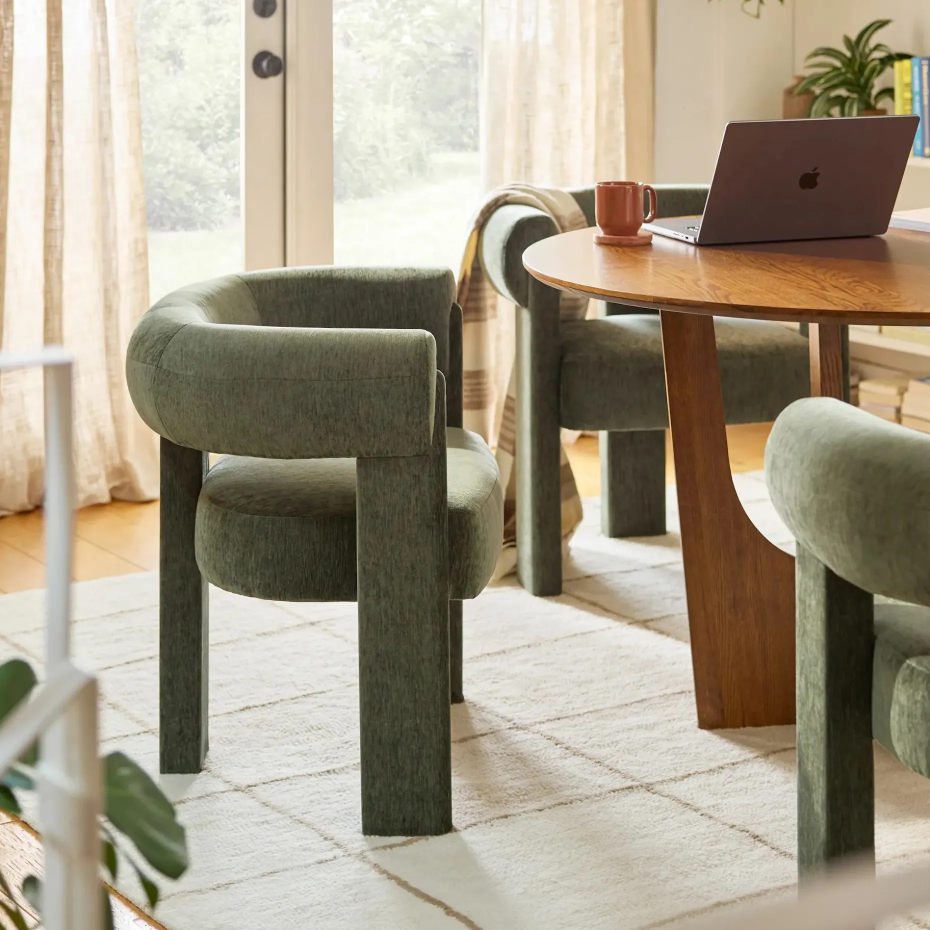 Everse Velvet Dining Chair - Melange Green