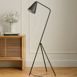 Gira Floor Lamp - Matte Black