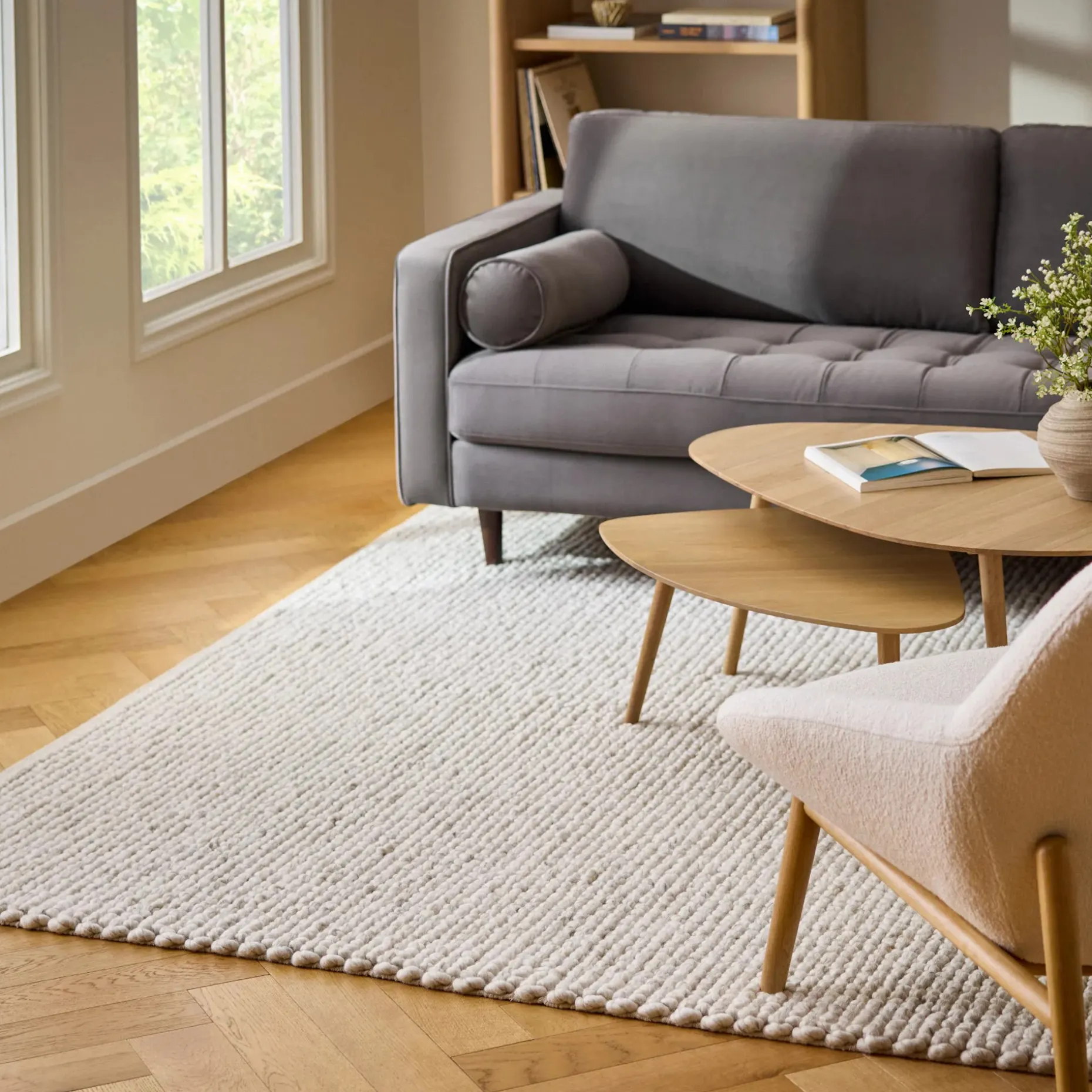 Hira 8 x 10 Rug - Natural Ivory