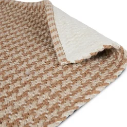 Hundur 8 x 10 Indoor/Outdoor Rug - Houndstooth