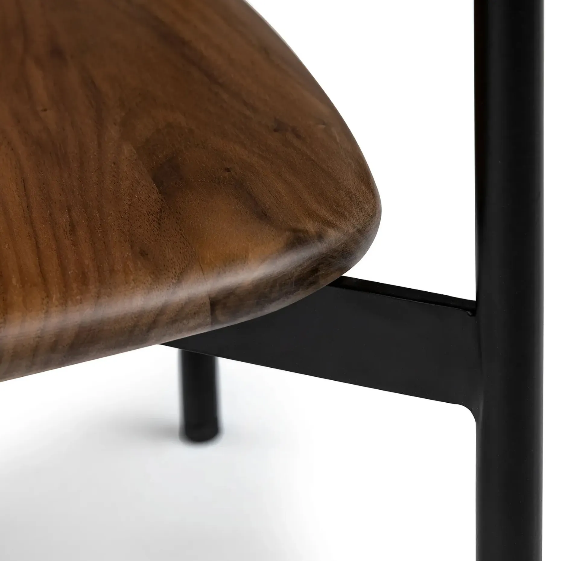 Jeppa Side Table - Walnut
