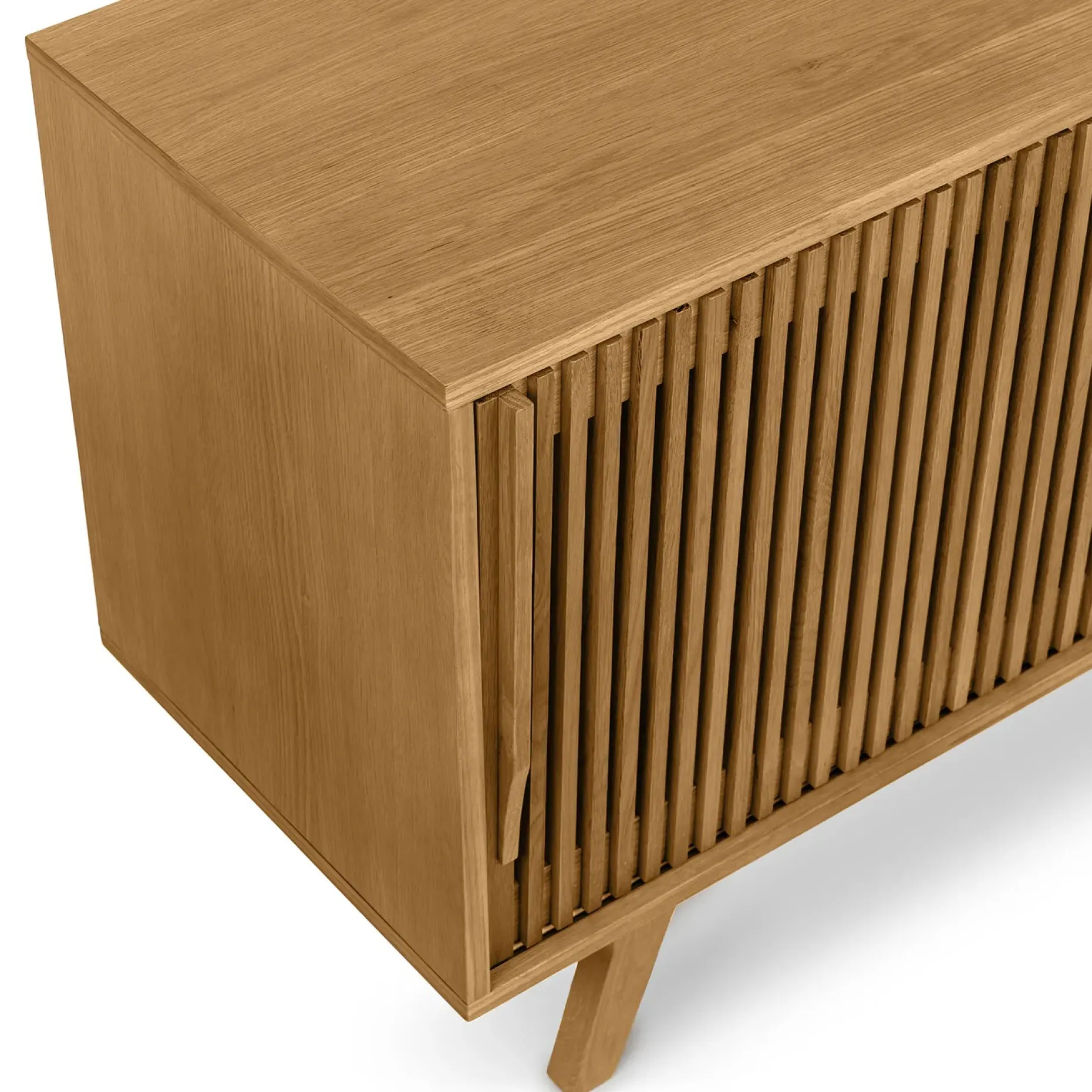 Jokuna 47.5" Media Unit - Oak