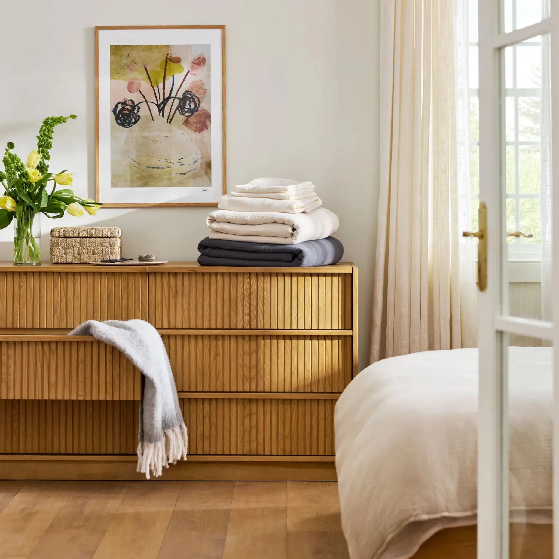 Kouva 6-Drawer Dresser - Natural Oak