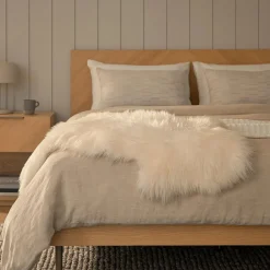 Lanna 2 x 3 Sheepskin Throw - Ivory