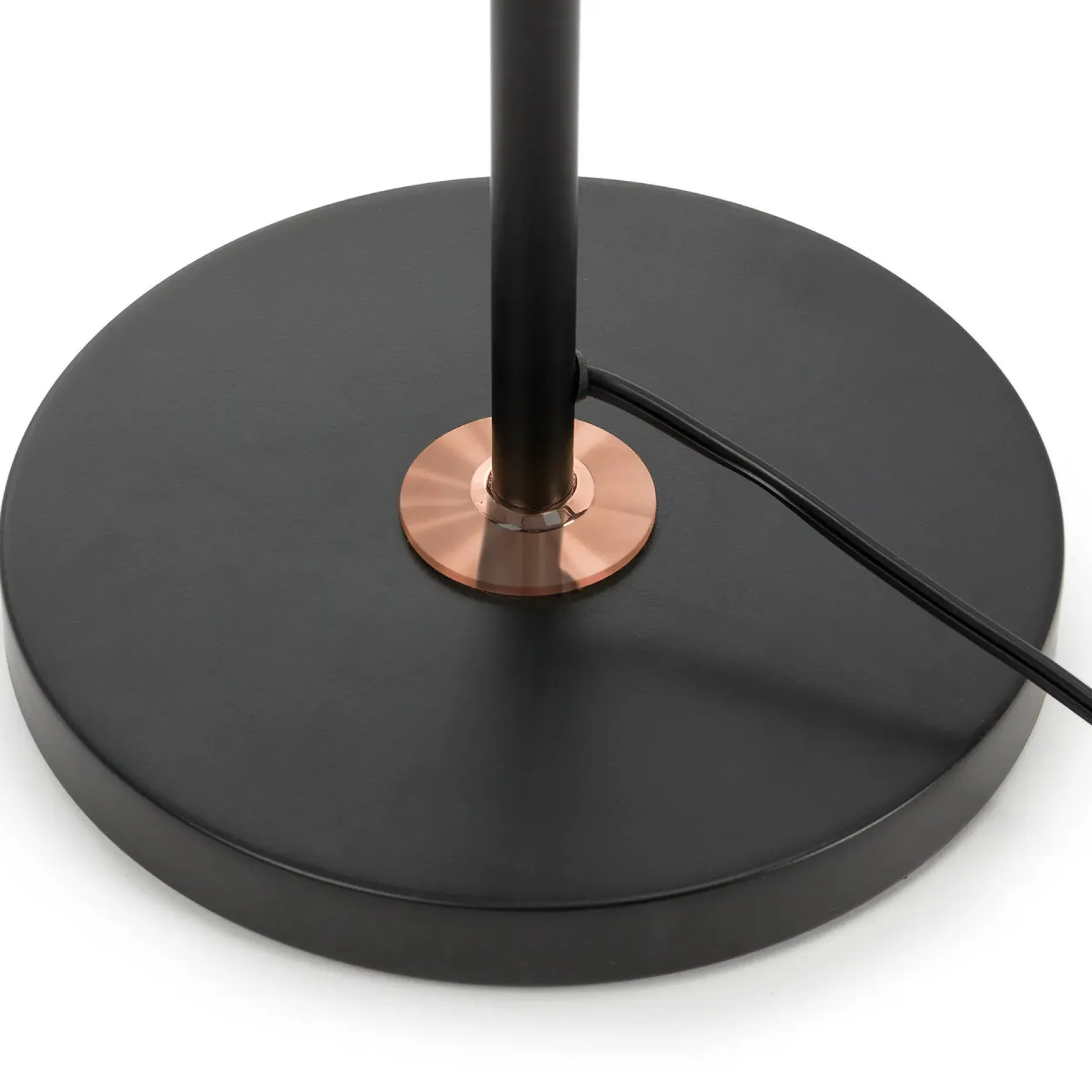 Leap Floor Lamp - Black