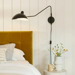 Leap Sconce - Black