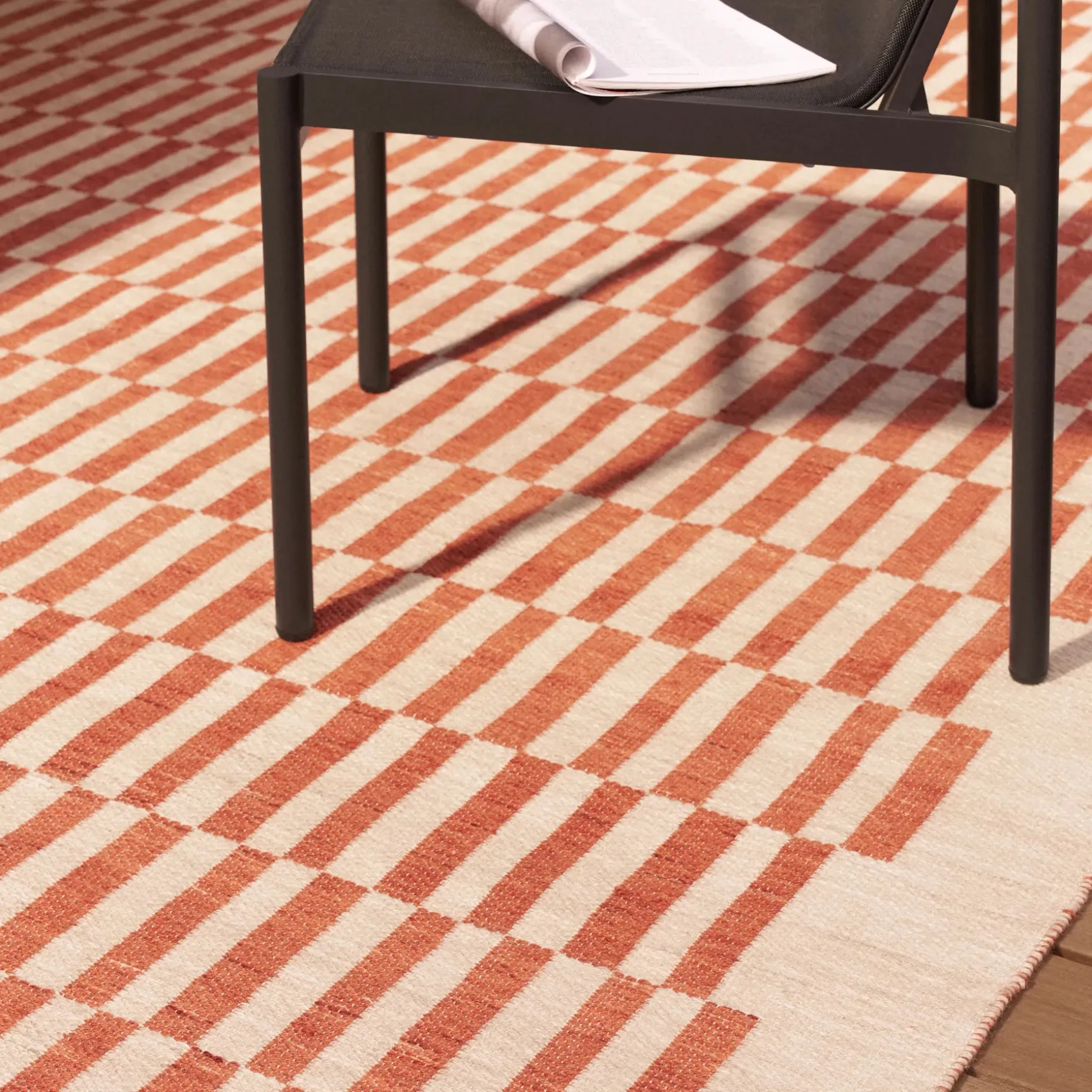 Lecano 8 x 10 Indoor/Outdoor Rug - Checkered Rust