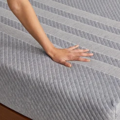Leesa Studio Queen Mattress