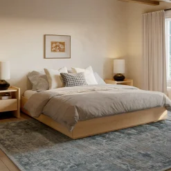 Leif King Platform Bed - White Oak