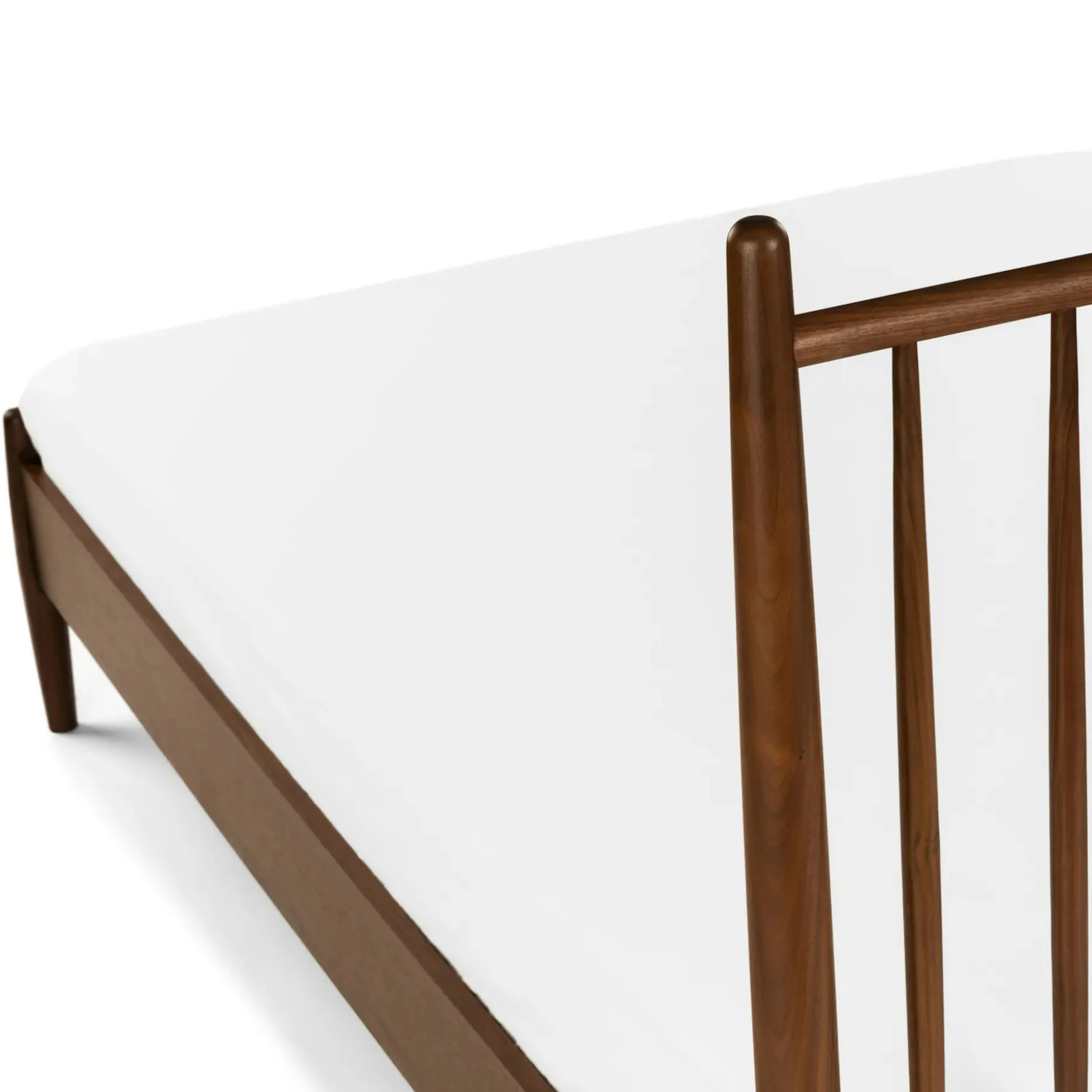 Lenia King Bed - Walnut