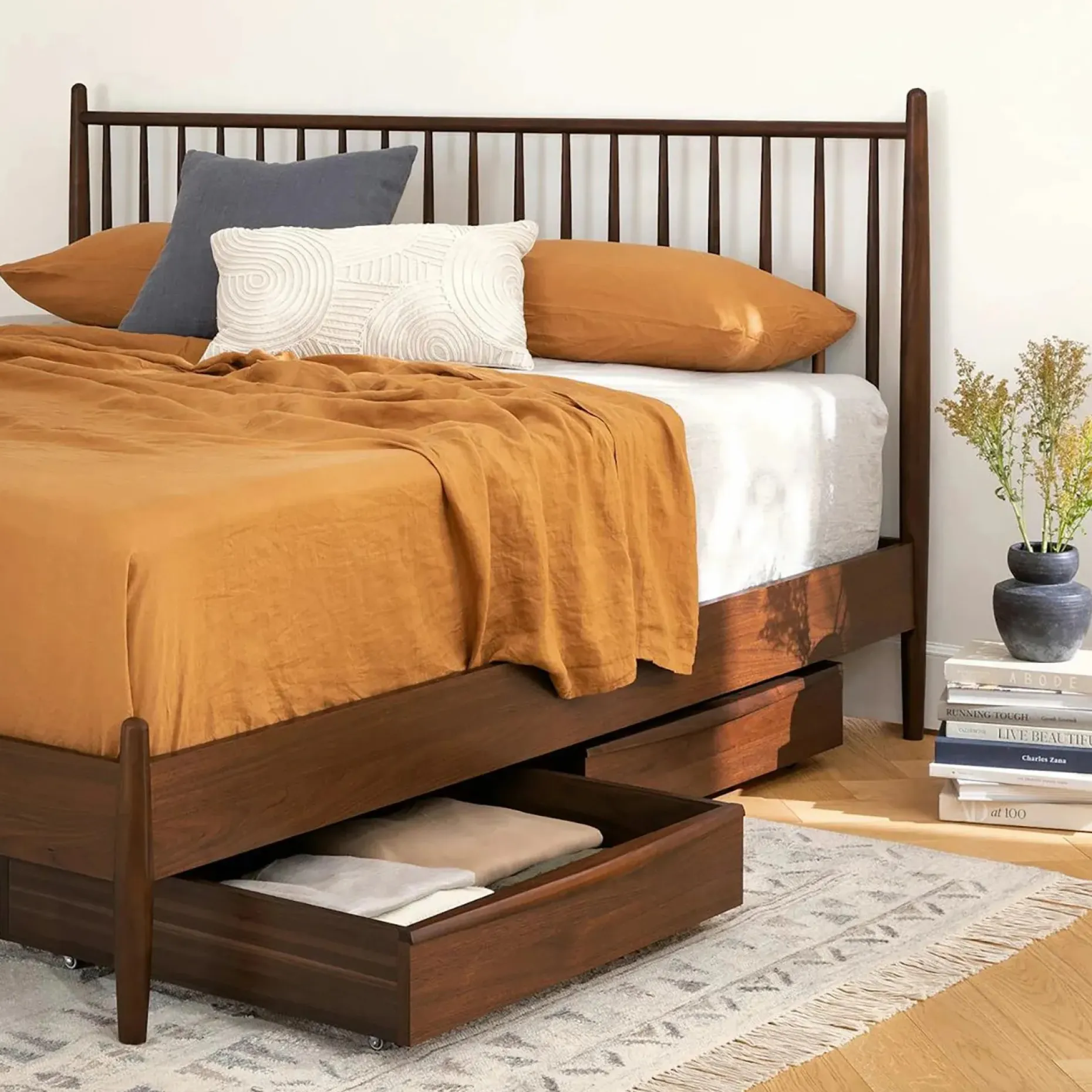 Lenia King Bed - White Oak
