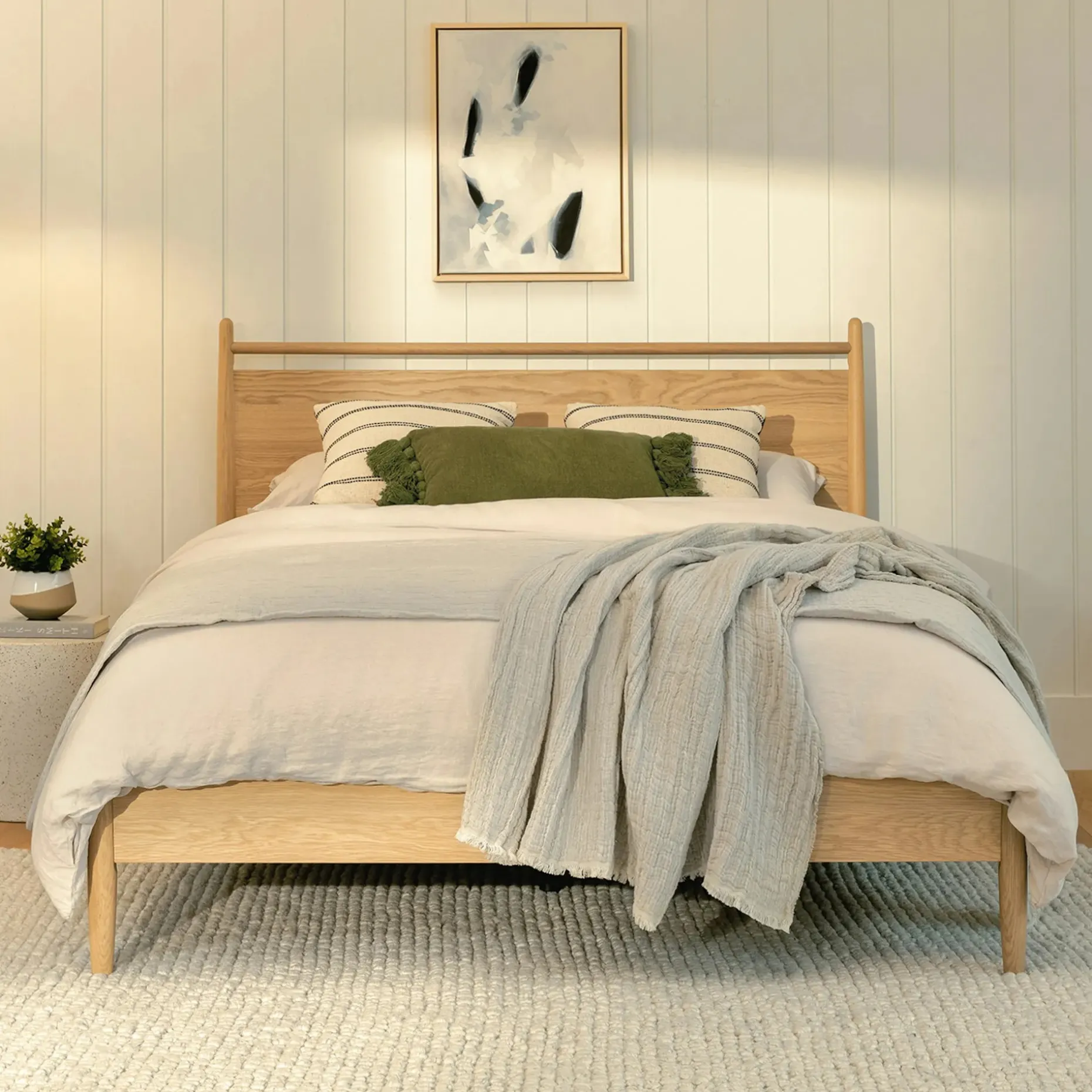 Lenia Queen Panel Bed - White Oak