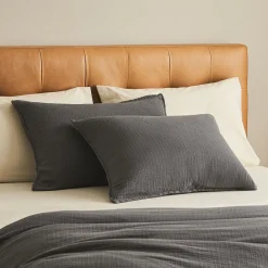 Leni Standard Cotton Gauze Sham Set - Charcoal