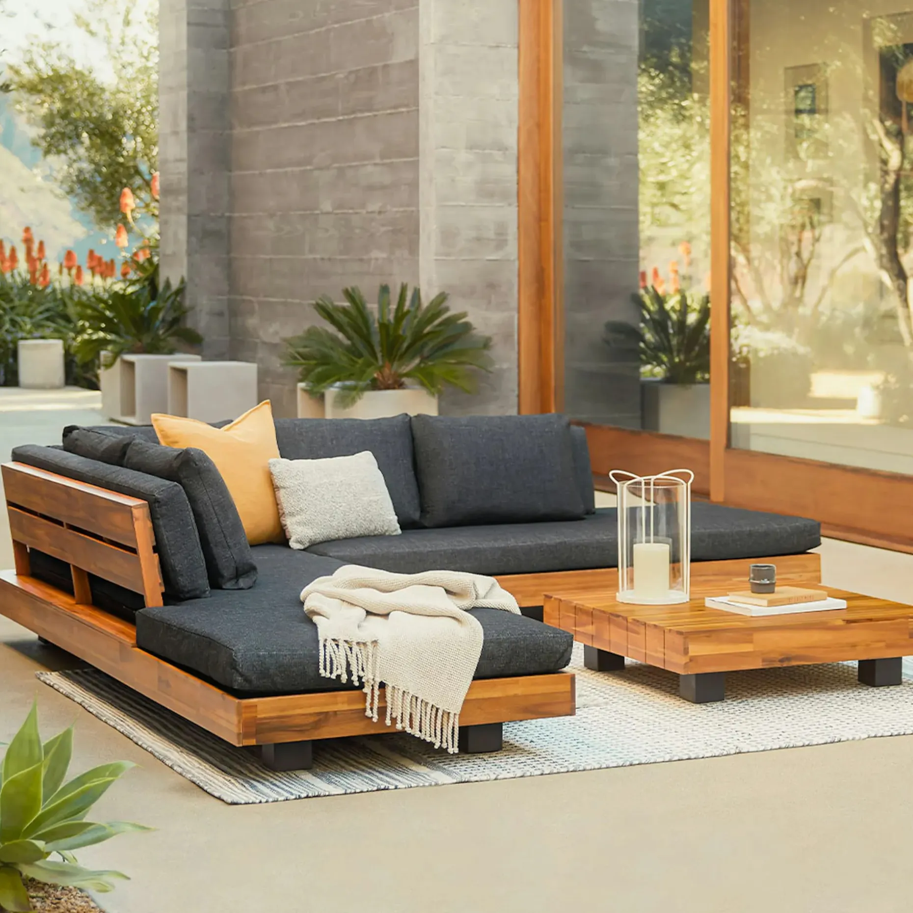 Lubek 100.5" Outdoor Low Corner Sectional Set - Slate Gray