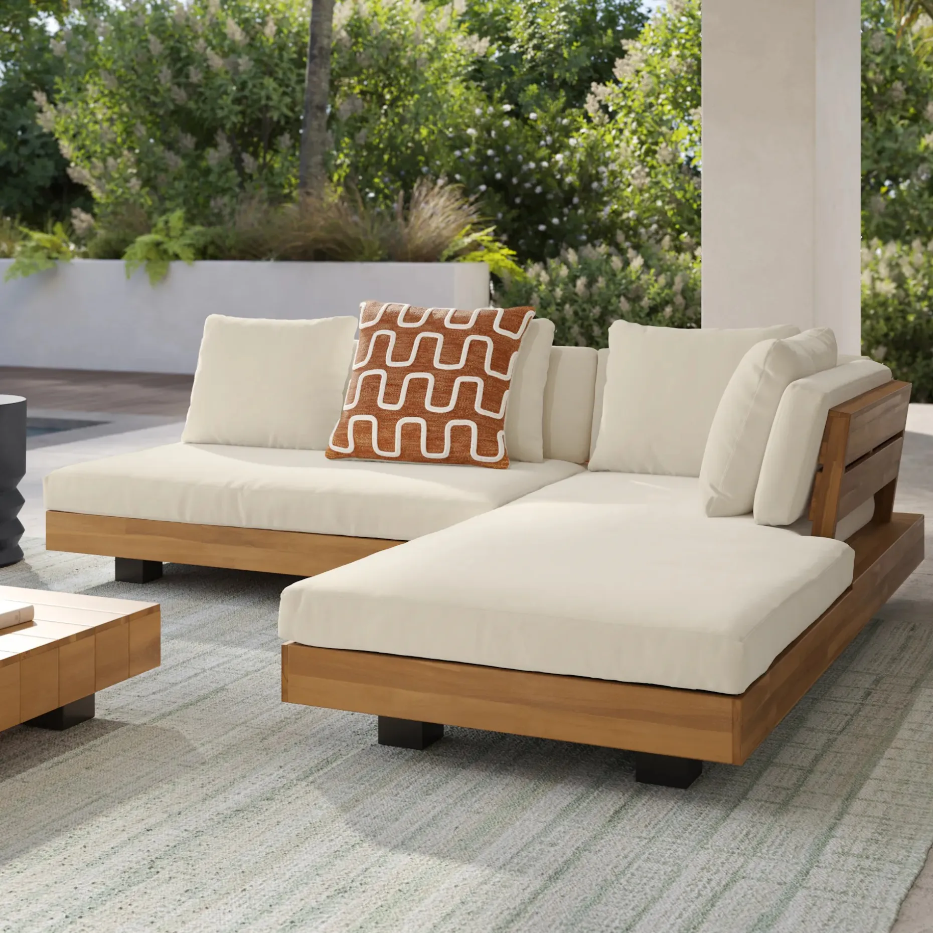 Lubek 82.5" Outdoor Low Right Sectional - Dravite Ivory