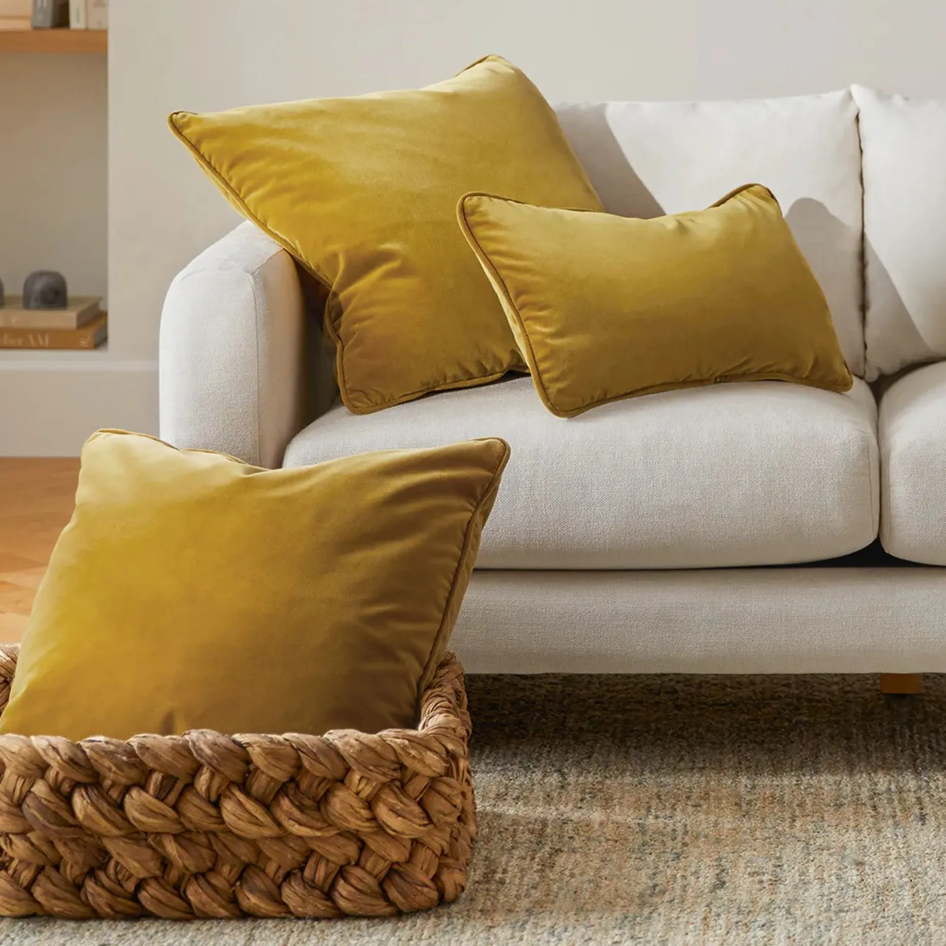Lucca Velvet Pillow Set - Plush Yarrow Gold