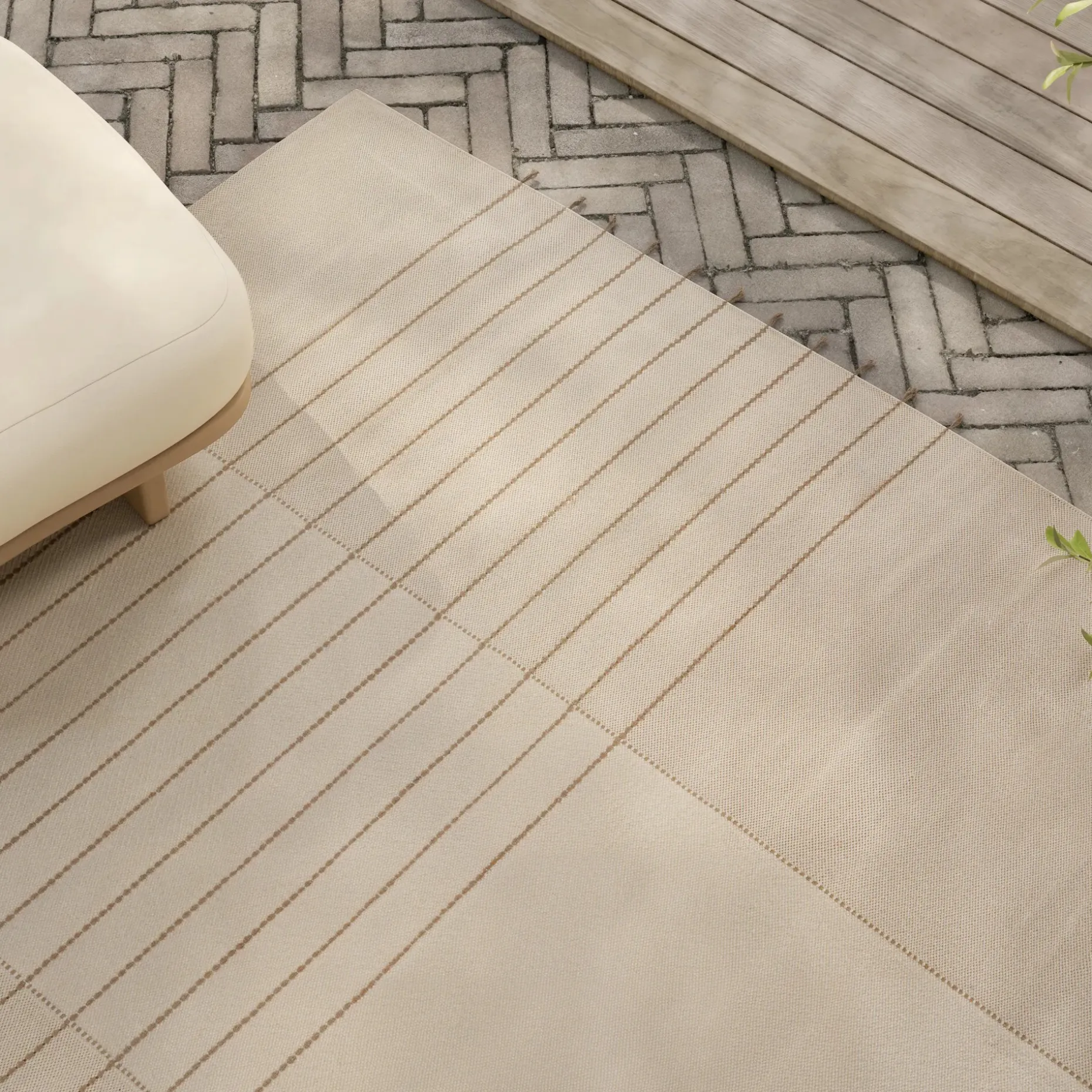 Lyla 8 x 10 Indoor/Outdoor Rug - Desert Beige