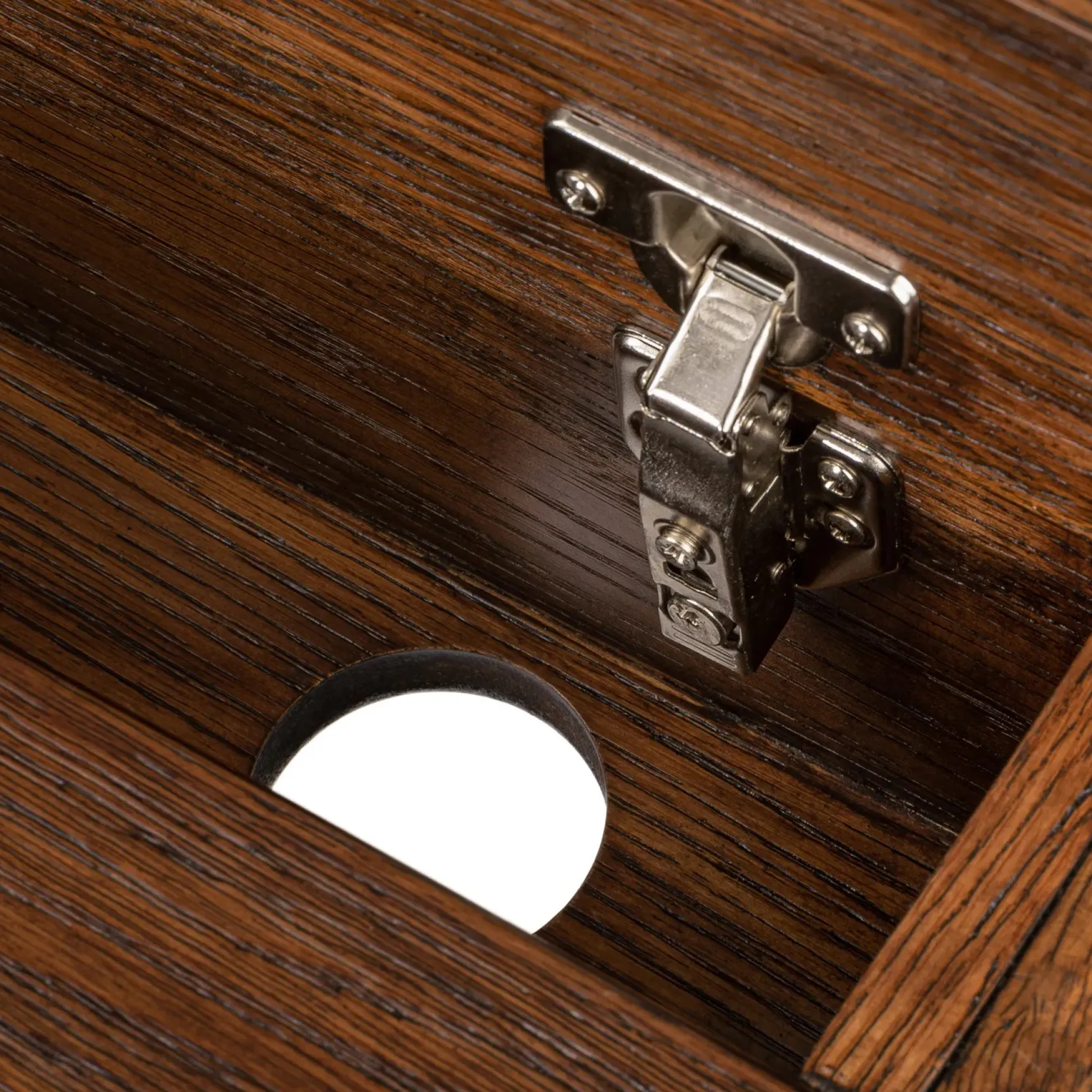 Madera 71" Desk - Chestnut