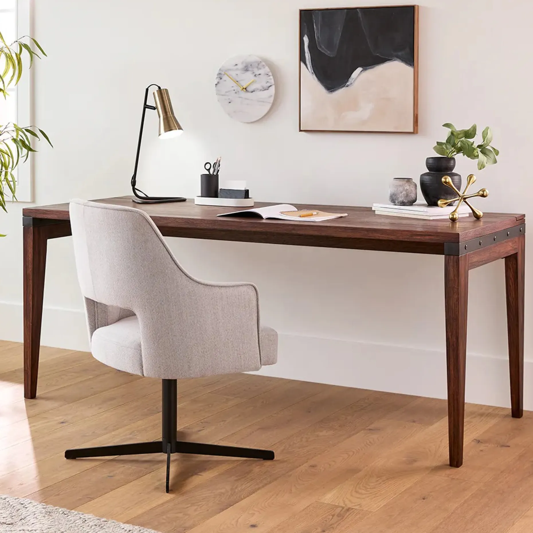 Madera 71" Desk - Chestnut