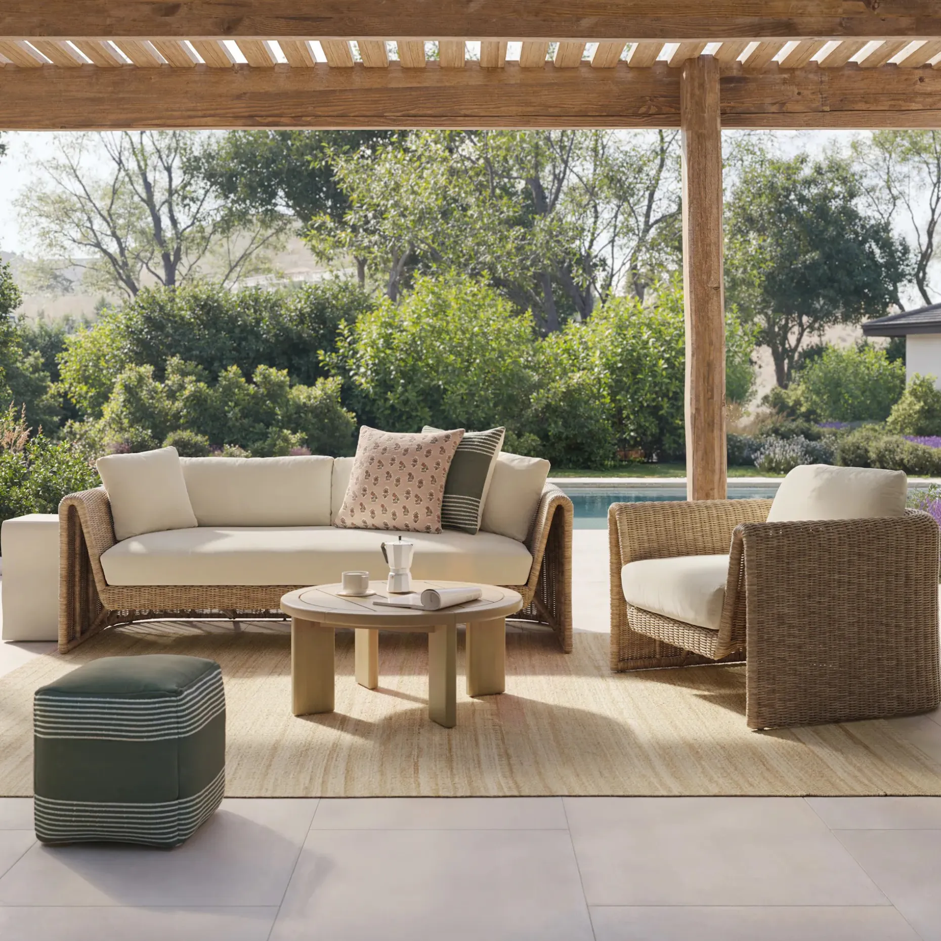 Mika 16" Indoor/Outdoor Pouf - Sea Green
