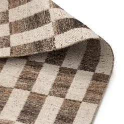 Mira 5 x 8 Indoor/Outdoor Rug - Checkered Brown