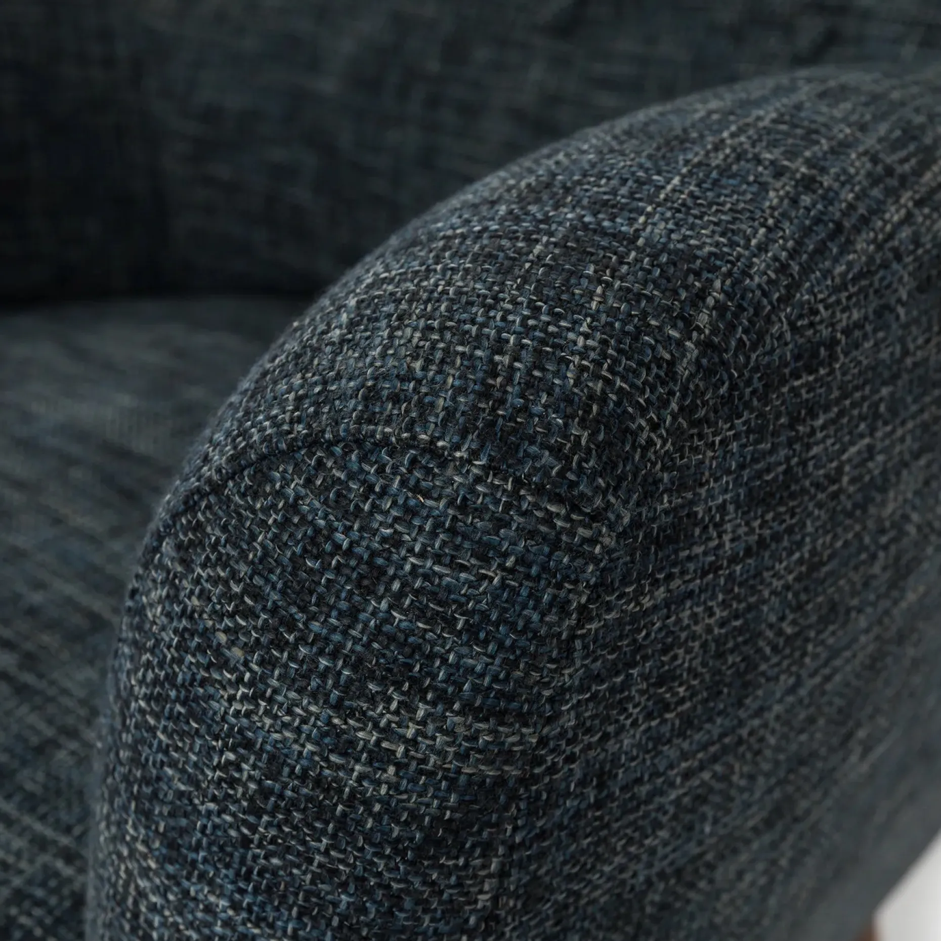 Mod 35" Lounge Chair - Blue Berry