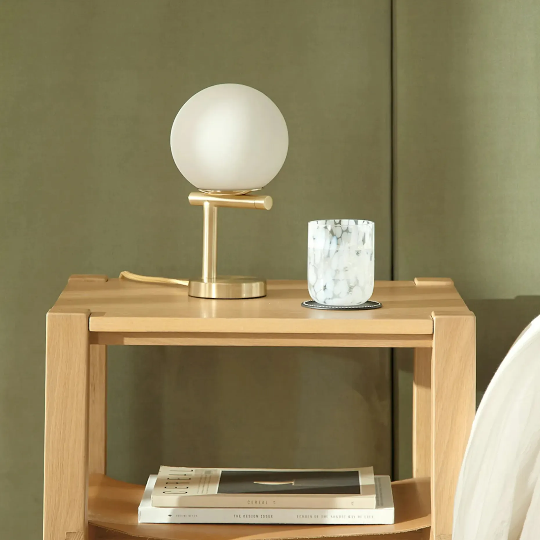 Moon Table Lamp - Gold