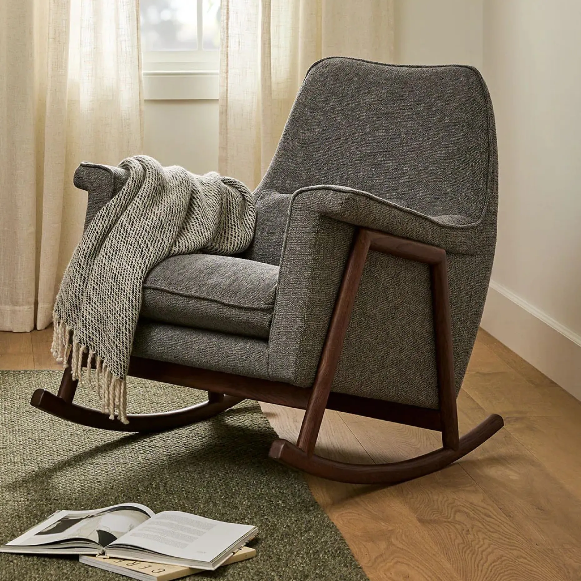 Munni 31" Rocking Lounge Chair - Cloudburst Gray