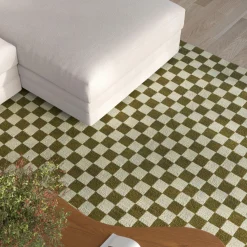 Murray 8 x 10 Wool Rug - Checkered Green